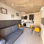 Paceville - 2a - Bright 2br With Balcony & Ac Near Night Life *